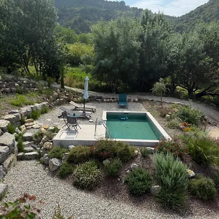 아파트 Les Rochers De Avec Piscine Privee *